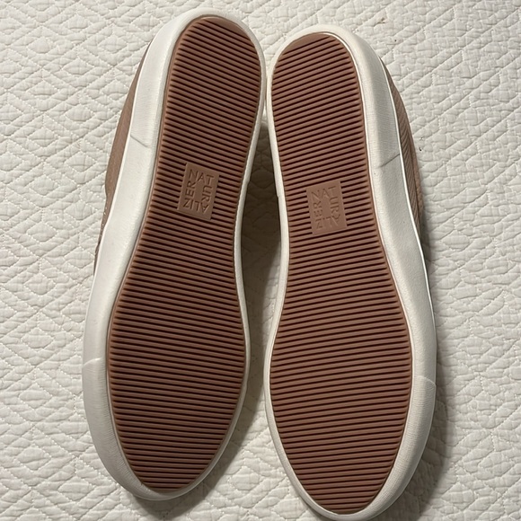 Naturalizer slip on shoe - Picture 3 of 6